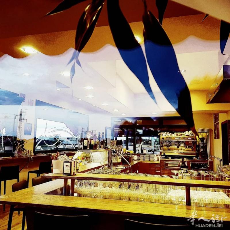 BAR TAVOLA FREDDA CON IMMOBILE