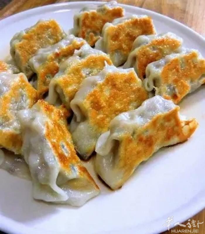 北方家常风味饺子！皮薄馅大，口味纯正。大馅馄饨！用料讲究，货真价实。小巴黎，大巴