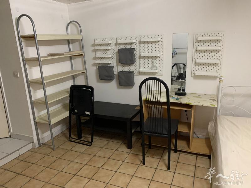 有房租，17m², 500 €，全包   3 分钟地铁villejuif