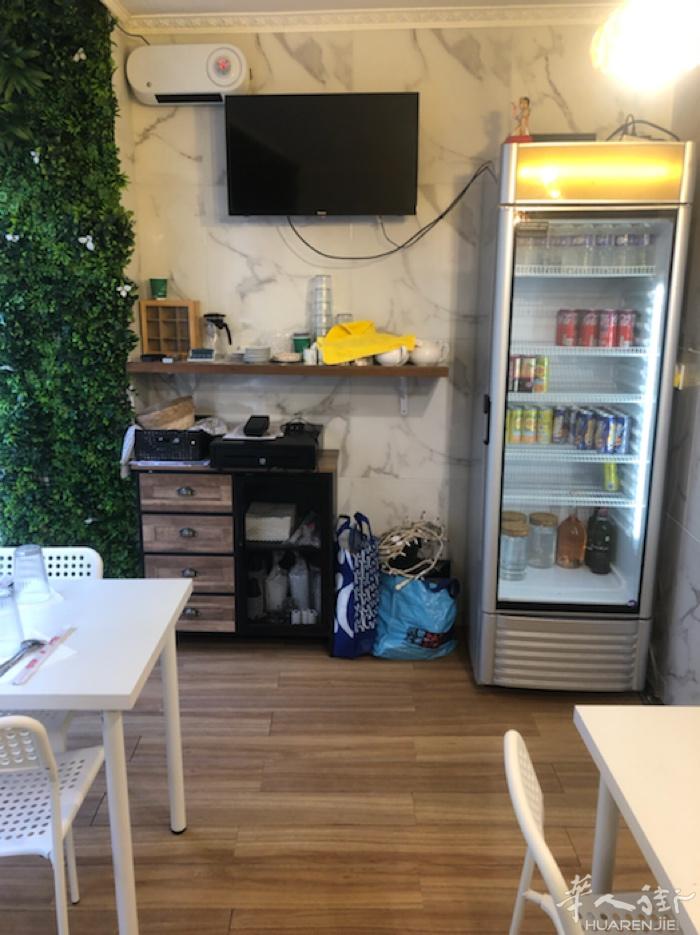 越南餐廳外賣店巴黎5 區Luxembourg  16個位子有小煙囪, Cave