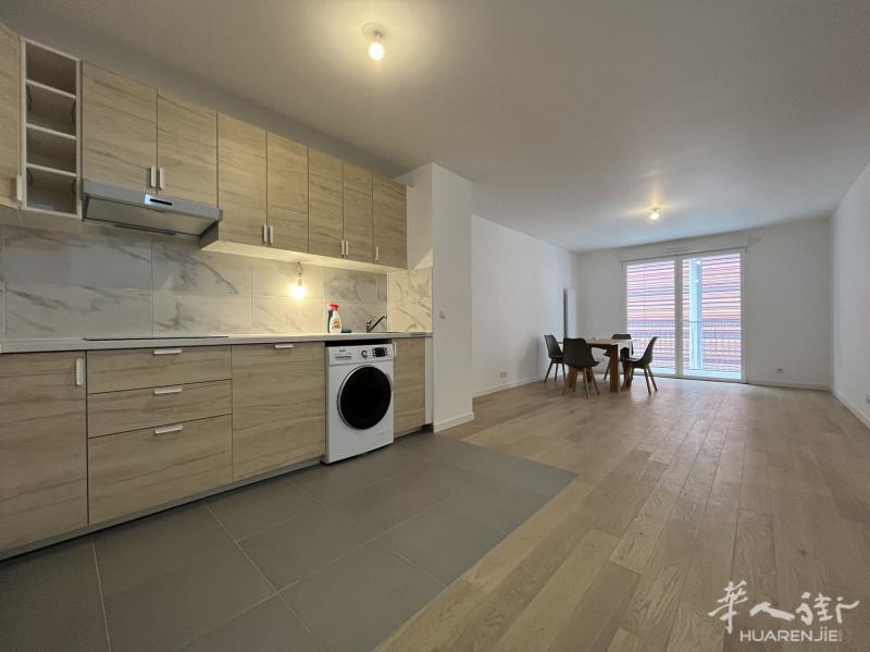92 Clichy Levallois 富人区好地段，两房一厅，即日出租