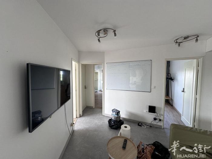 94省,Créteil(94000) (ID：205135) 11平的 合租的独