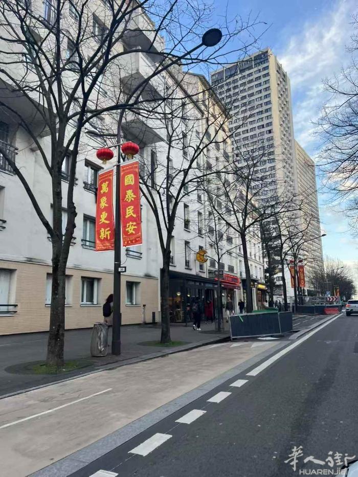 马德里地铁口附近有日租房，需要联系微信zfsn667712980微信联系！
