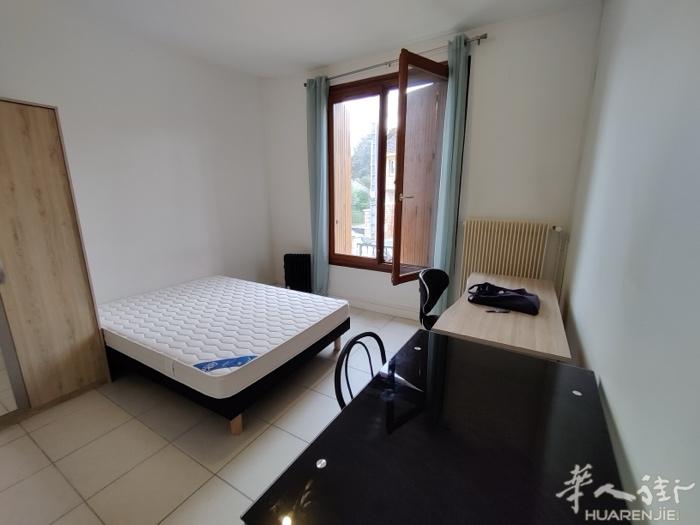 94省,Villejuif（94800）18平的 studio  房间数1  有