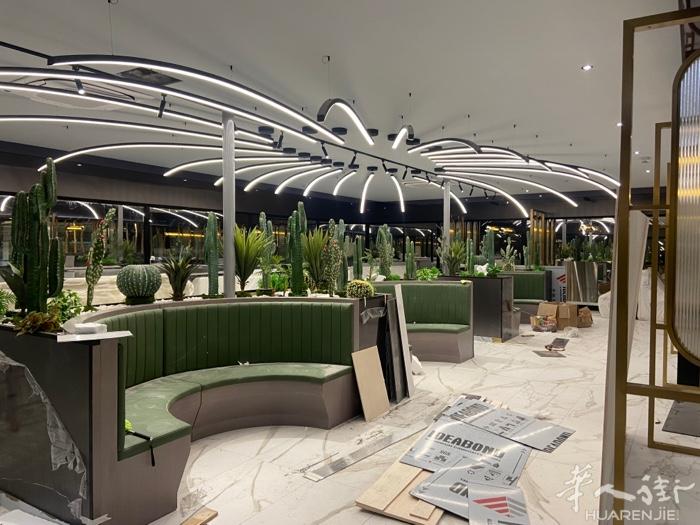 padova万家装修公司。本公司承接餐馆. 酒吧。住家。别墅。工厂。理发店。美甲