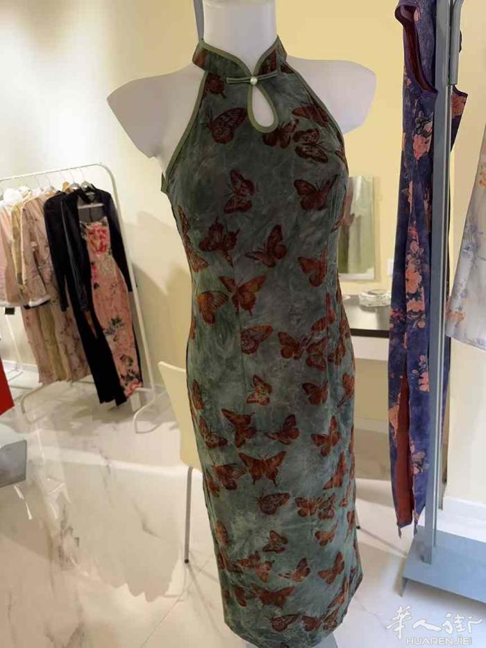 罗马新中式零售服装店！还有汉服出租！很多高质量精品旗袍 小朋友的也有  新中式外