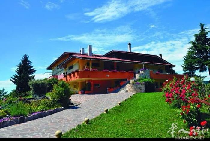 Ristorante a Teolo Padova  1500 mq comme