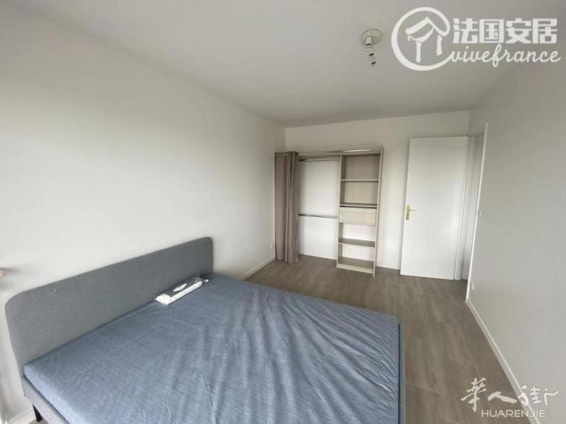 92 antoy 一室一厅 带阳台