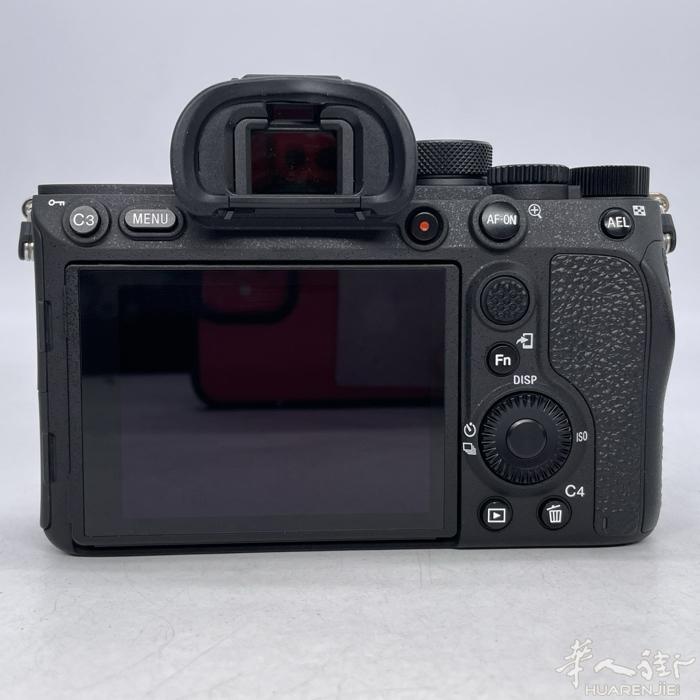 出自用99新相机全套 -相机Sony a7r4 -镜头Sony Fe 24-70