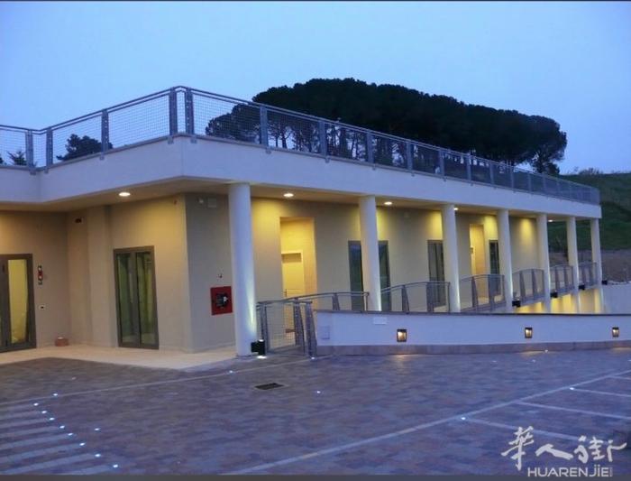 livorno附近想投资买hotel宾馆16个房间只需280.000欧买断 可分