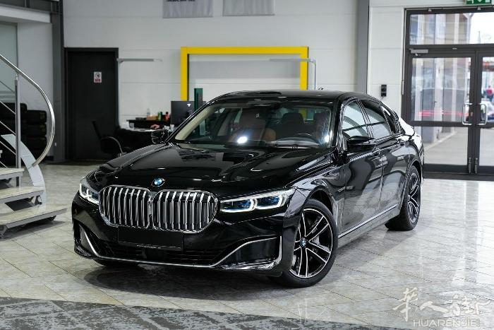宝马🚗740d xDrive 柴油 340CV🔥 ​九万多公里 05/202