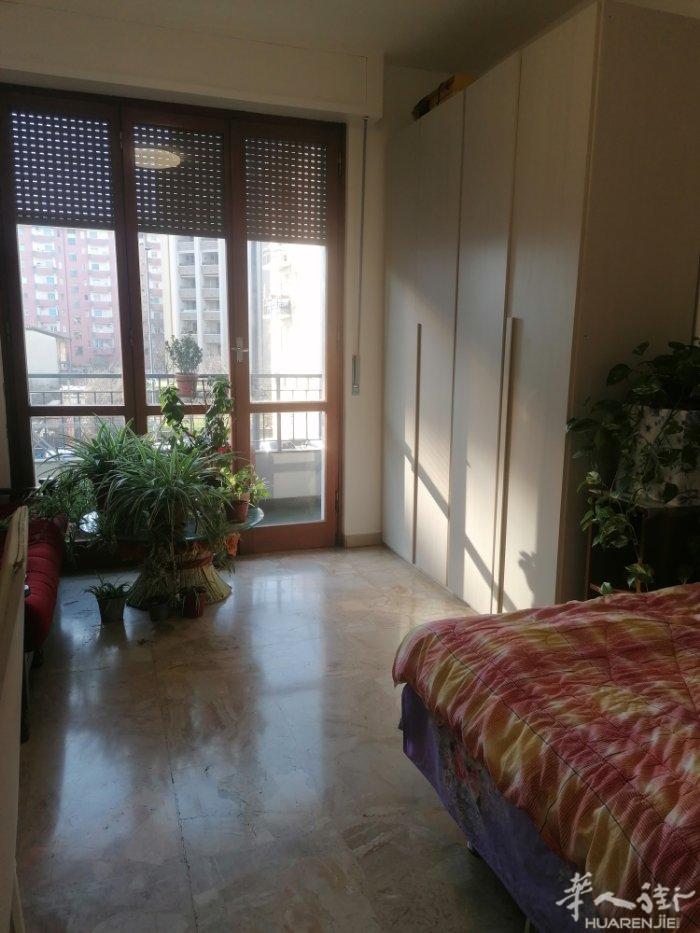 米兰quarto 'ggiaro.房间搭铺，靠近小火车站，一站到bovisa,3