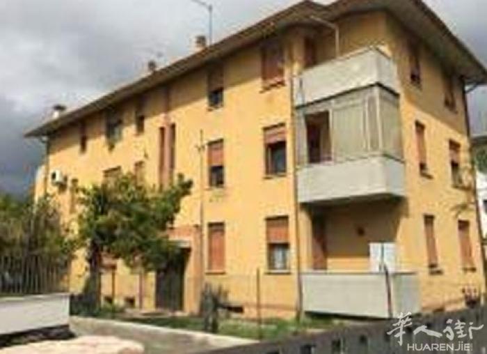 【拍卖房】Bassano del Grappa, Vicenza 出售公寓