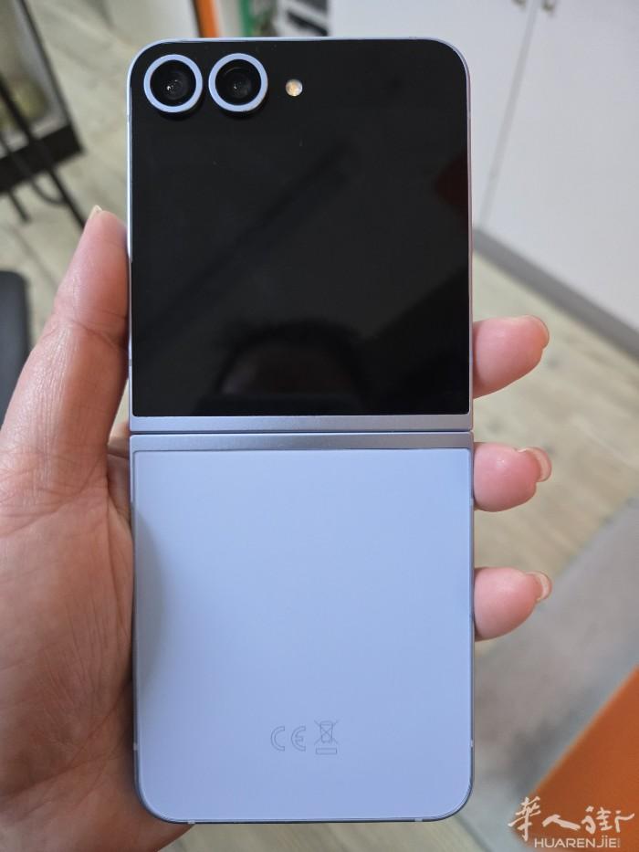 图一 三星Z FLIP 6 256GB 价格660欧 图二 三星S23UTLRA