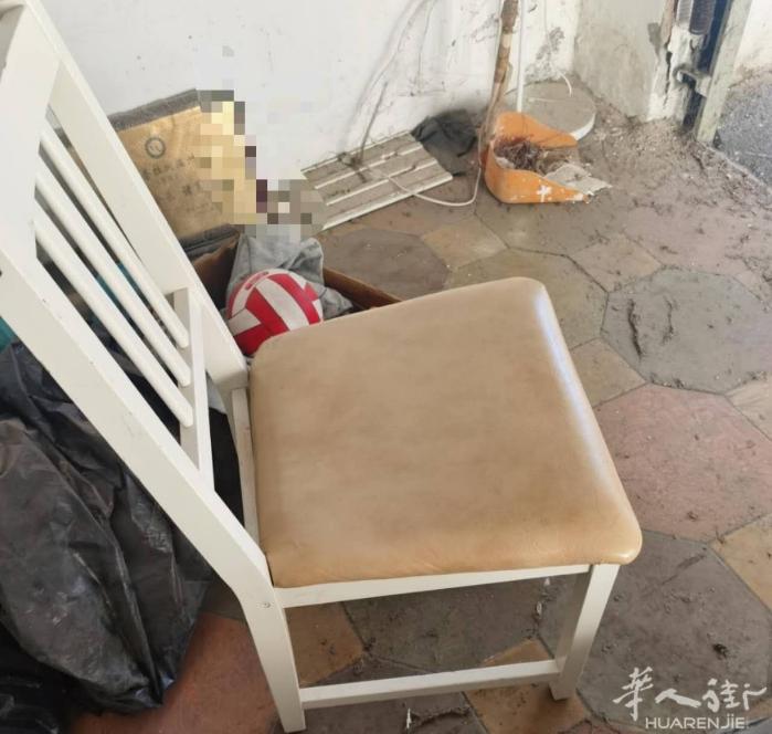 有工厂需要凳子需要便宜出20一张.要多的话便宜点