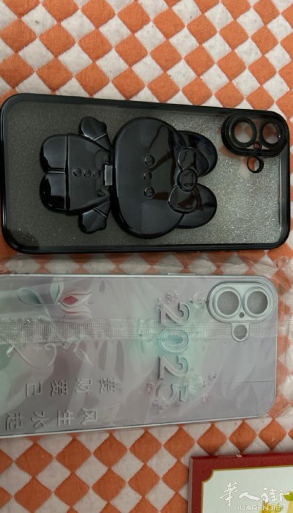 本人有卖iphone16plus手机壳全新 两个10欧