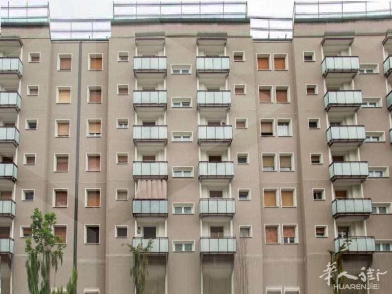 18.5万 两室一厅 Via arturo graf 32  米兰 Quarto Oggiaro