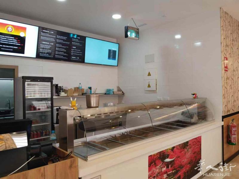 【餐馆外卖店转让】Getafe新区餐馆转让
（适合