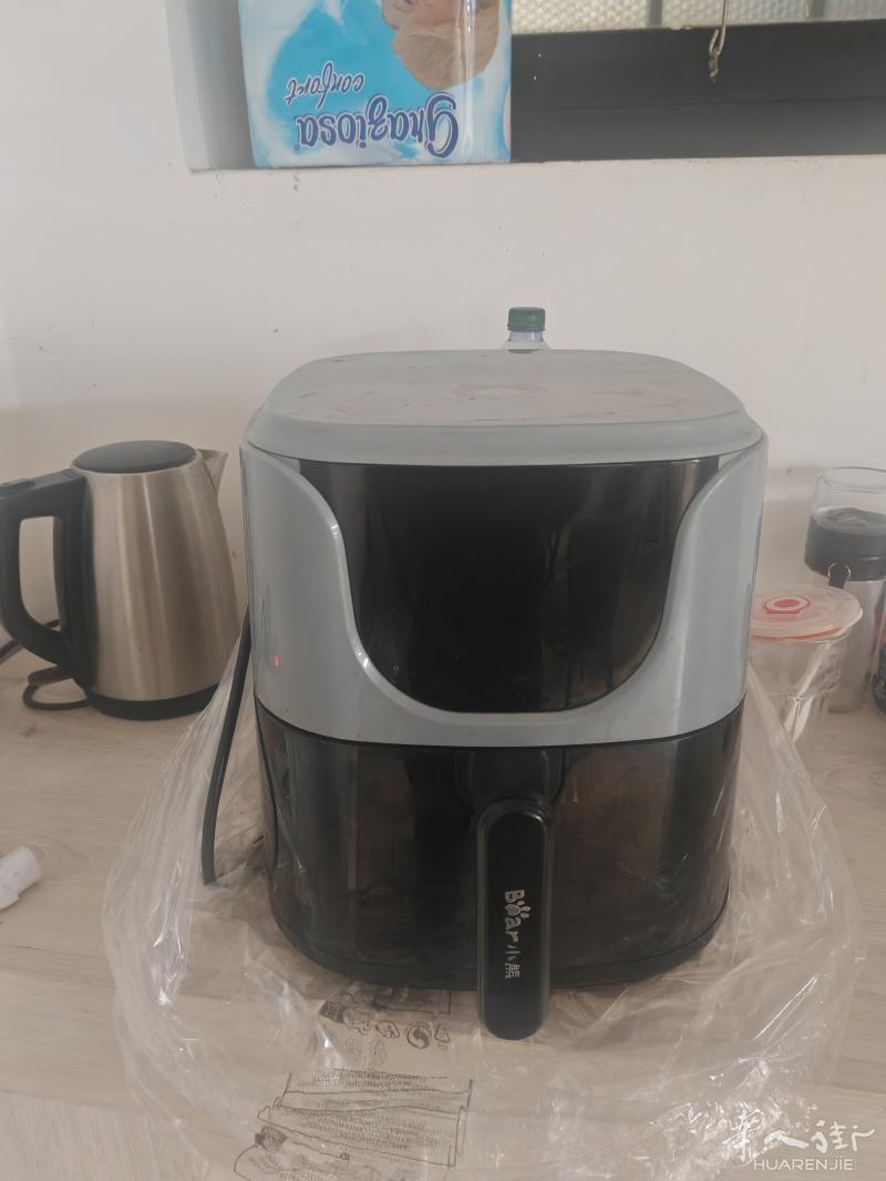 小熊微电脑空气炸锅5L大容量，九成新