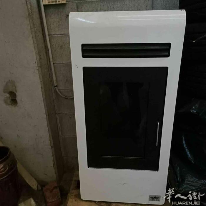 转让一个烧柴的壁炉，价格私聊