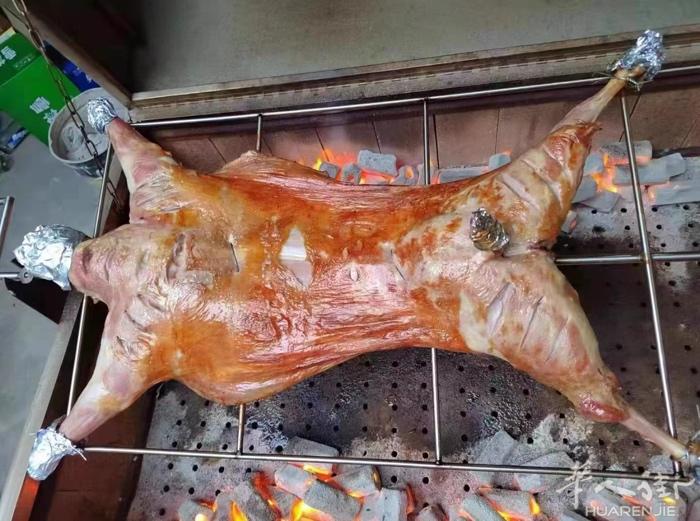 巴黎碳烤全羊 提早预定 可送货上门