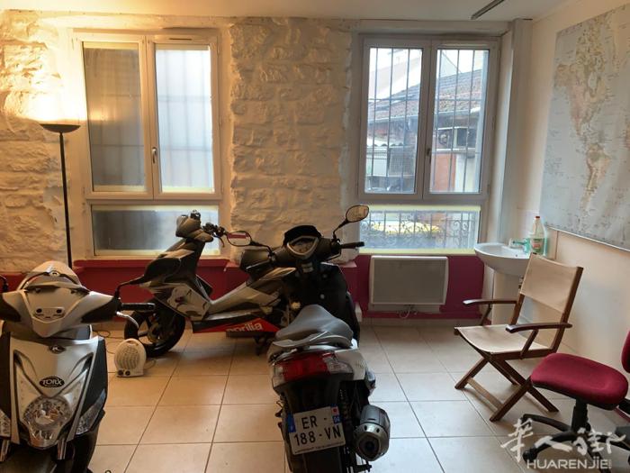 94 富人区saint maur Créteil  moto écoles 转让