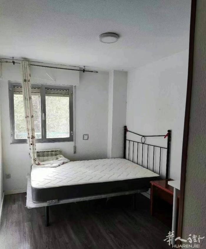 usera优质大房间大床出租,只租女生