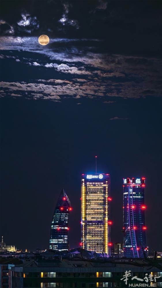 我们米兰联邦保险公司招聘要求： 需要精通意大利语：需要至少达到B2，以及流利的口