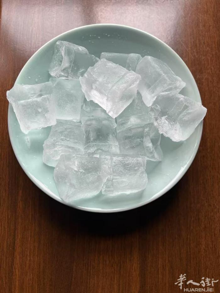 酒吧，餐馆用制冰机九成新当时购买发票还在。每45分钟出24块🧊MARCA IT