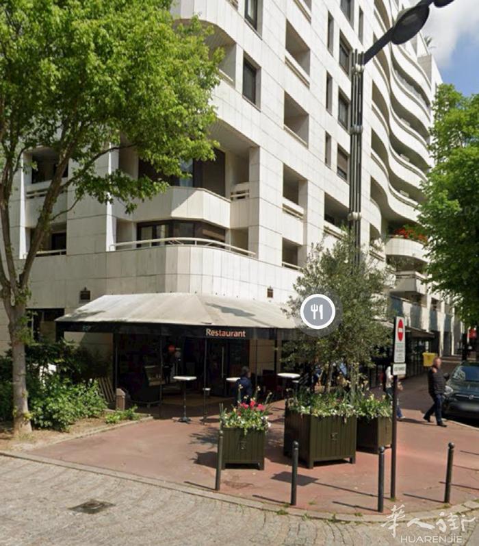 92省Levallois Perret 餐馆店租 大烟囱，三角位置 240平米，