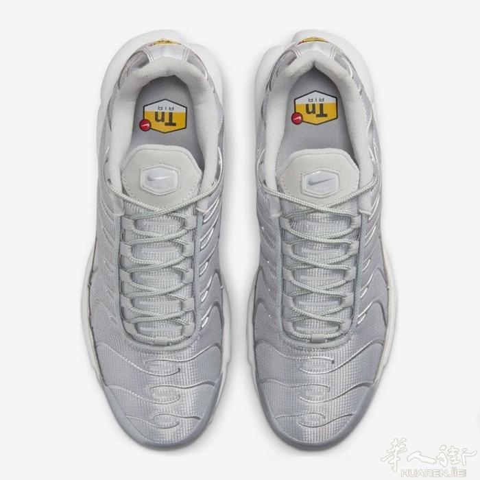 Nike/耐克官方正品AIR MAX PLUS男士缓震运动跑步鞋FJ1012-0