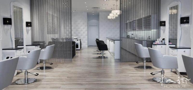 Trasferimento Parrucchiere Barbiere Estetica Massaggi, anche Bar.