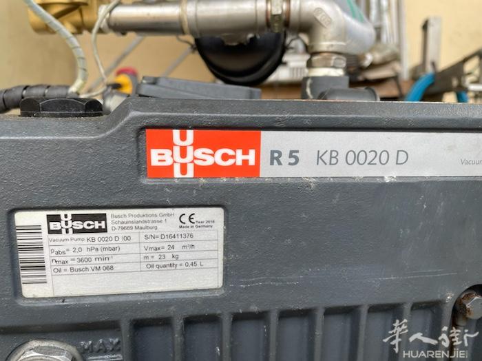 出售全新真空泵一个。BUSCH R5KB0020D。
