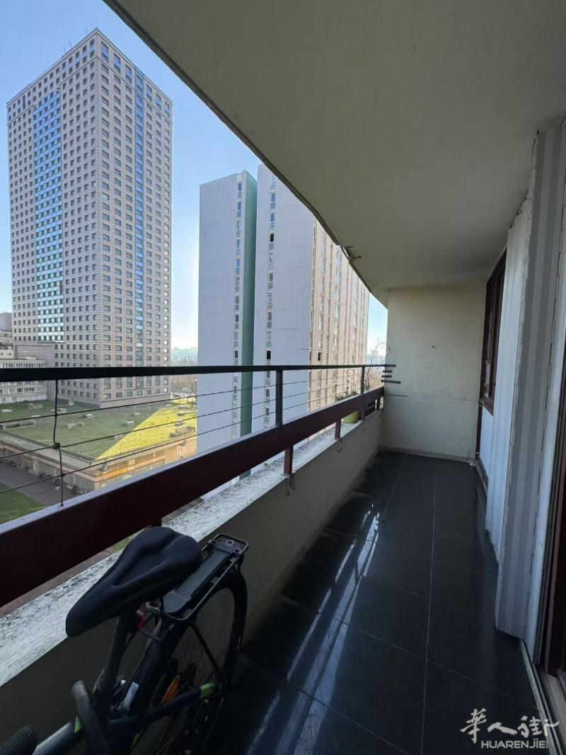 https://att.huarenjie.com/attachment/information/20250305/1741189141275822.jpg