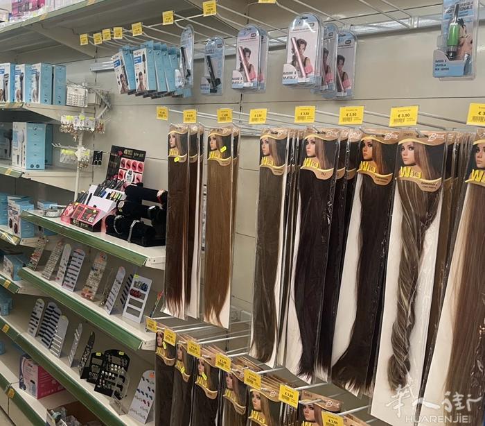 服装百货店关门，二手服装百货货架便宜售卖，非诚勿扰