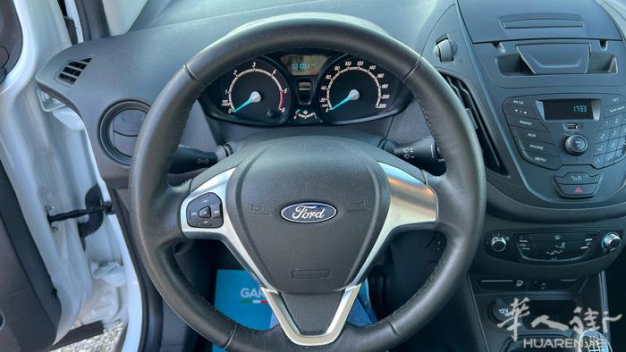 Ford transit 1.5  柴油 年份2023  公里数30000  价