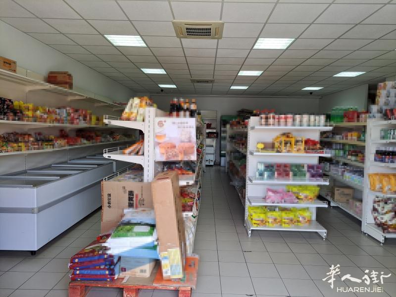 法国南部AVIGNON约98平店铺直接卖墙-非诚勿扰！谢谢！