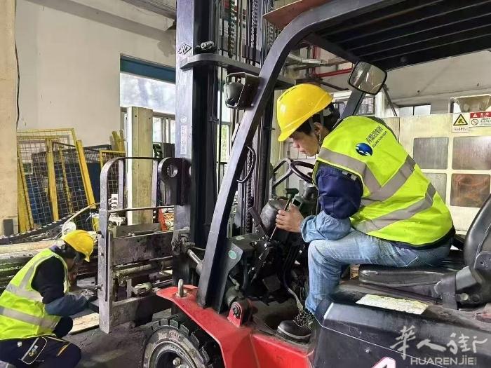 中国拼柜到法国240欧/立方一站式服务全程跟踪在家收货