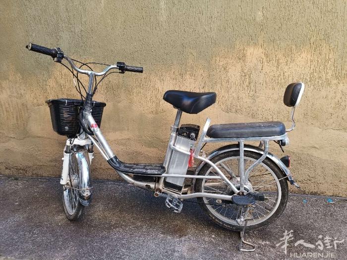 48v自行车转让360€