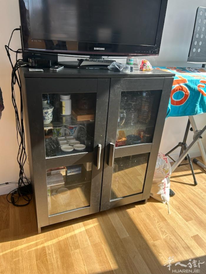 出售柜子80€