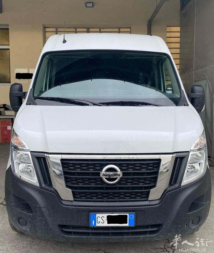 尼桑货车 加高版Van 24年1月 上牌 公里数2.7万  加装中控和倒车影像