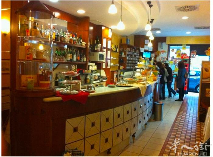 Firenze的Statuto区域，转让酒吧和Tabacchi，酒吧面积不大，但