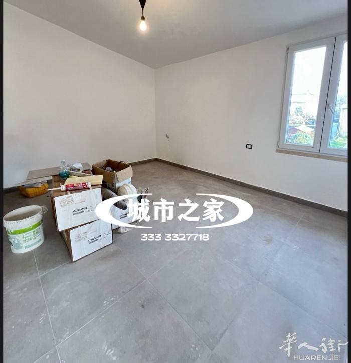 VIA CAVA落地房出租：二房、厨房、卫生间，全新装修，拎包入住。月租：850