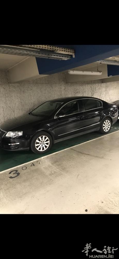 小巴黎出售一辆Passat b6 8万公里 柴油 手动档 很少开 都停在车库 车