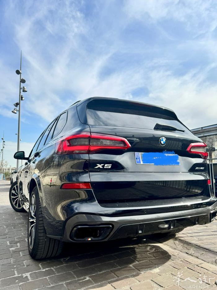 宝马x5 xdrive 40i 运动套件顶配六缸汽油