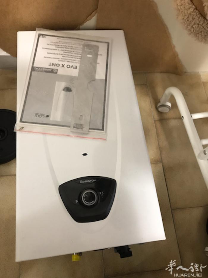 全新gas热水器！有发票！原价259！
