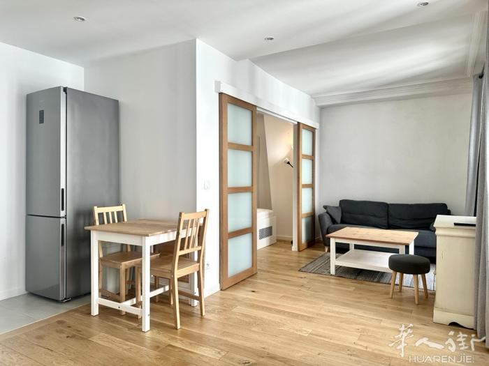 9区(ID：189017) 33.43平的 公寓  1房1厅  有家具
