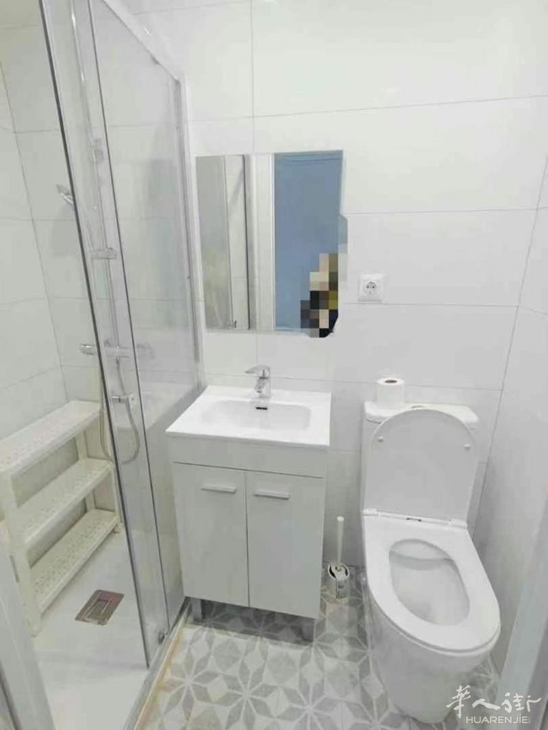 https://att.huarenjie.com/attachment/information/20250318/1742310080793802.jpg