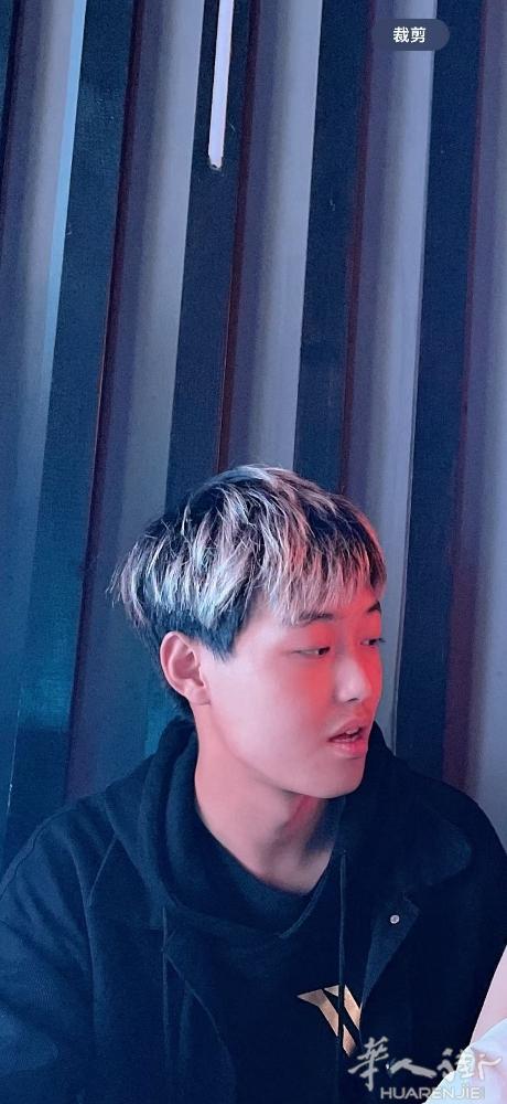 特急寻人启事：我朋友周雨辰yuri两个月前发完最后一条消息后到至今未联系上，彻底