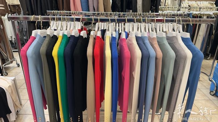 本公司深耕服装行业二十年，质量品质好 得到了市场广大客户的认可 常年储备大量的羊